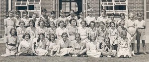 Rye Secondary Modern 1951 Back Row Standing :- Janet Maytum, Geoffrey Boots, Kenneth Herritage, Michael Crafer, Derek Baytun, ?, ?, ?, Alan Pope, Richard ?, ?, ?, Michael Young, Wendy Stapley, Keith Whitnell Middle Row :- ?, ?, Joy Murrell, Jean Bryant, Eunice ?, Miss Bloodworth, Eileen Coleman, Marjorie O'dell, Roma Page, ?, Jennifer Piggott Front Row :- ? Hoad, ?, ?, Ann Jones, Marjorie Sinden, Pauline Rivers, Rita Chapman, Sylvia Bennett. This picture and the one of her Grandfather below were sent in by Wendy Blain ( Nee' Stapley )